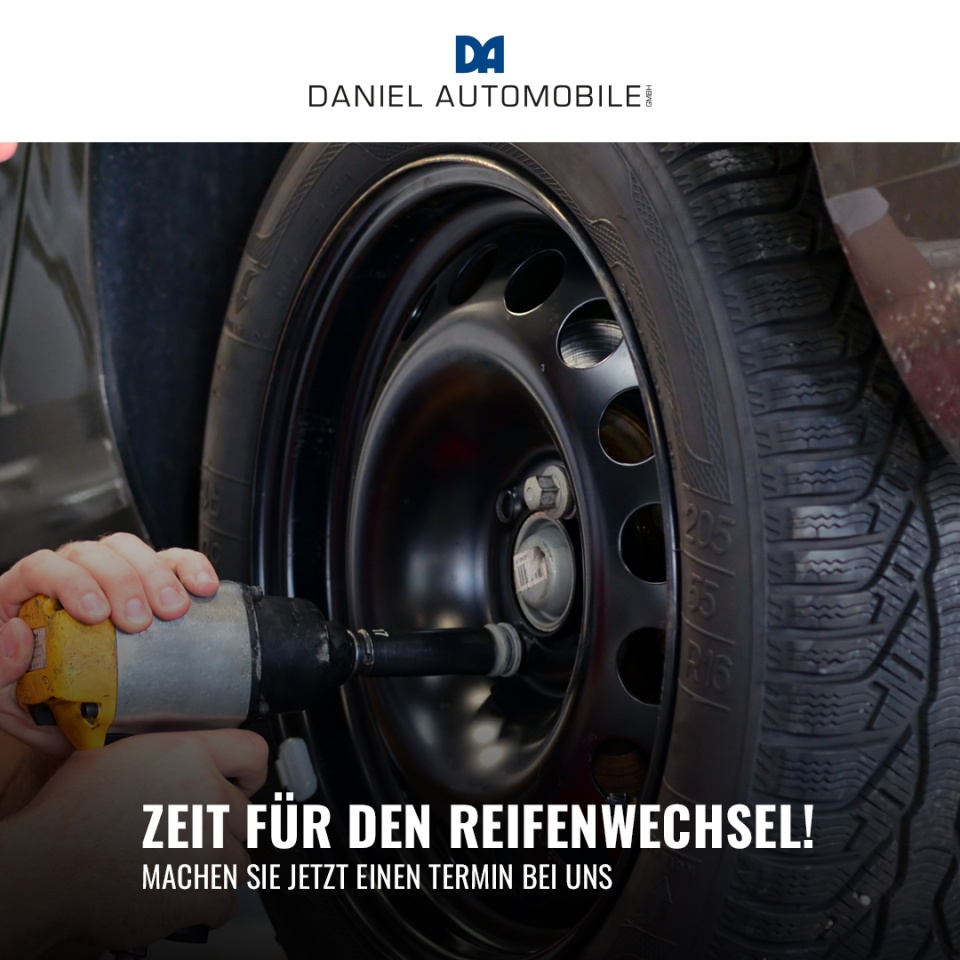 Sicher unterwegs bei jedem Wetter – Dein Profi-Reifenwechsel in Mumpf! - Egal ob der Wechsel von Winter- auf Sommerreifen ansteht oder Du neue Pneus benötigst: Ein regelmässiger Reifenwechsel ist entscheidend für Deine Sicherheit, den Fahrkomfort und die Effizienz Deines Fahrzeugs. Bei der Daniel Automobile GmbH sorgen wir dafür, dass Du immer den optimalen Grip hast!